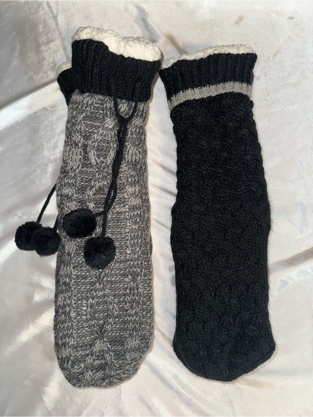 Cozy Knit Black and Gray Sherpa-Lined Home Mittens